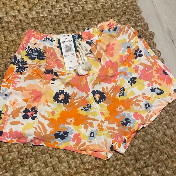 ROXY 🌺 NWT SHORTS XS - Picture 5 of 11